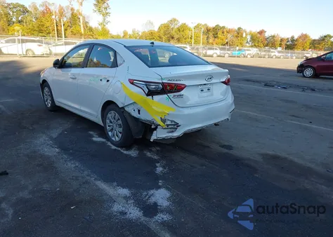 2021 Hyundai Accent Se z USA, uszkodzony, nr VIN 3KPC24A63ME129915